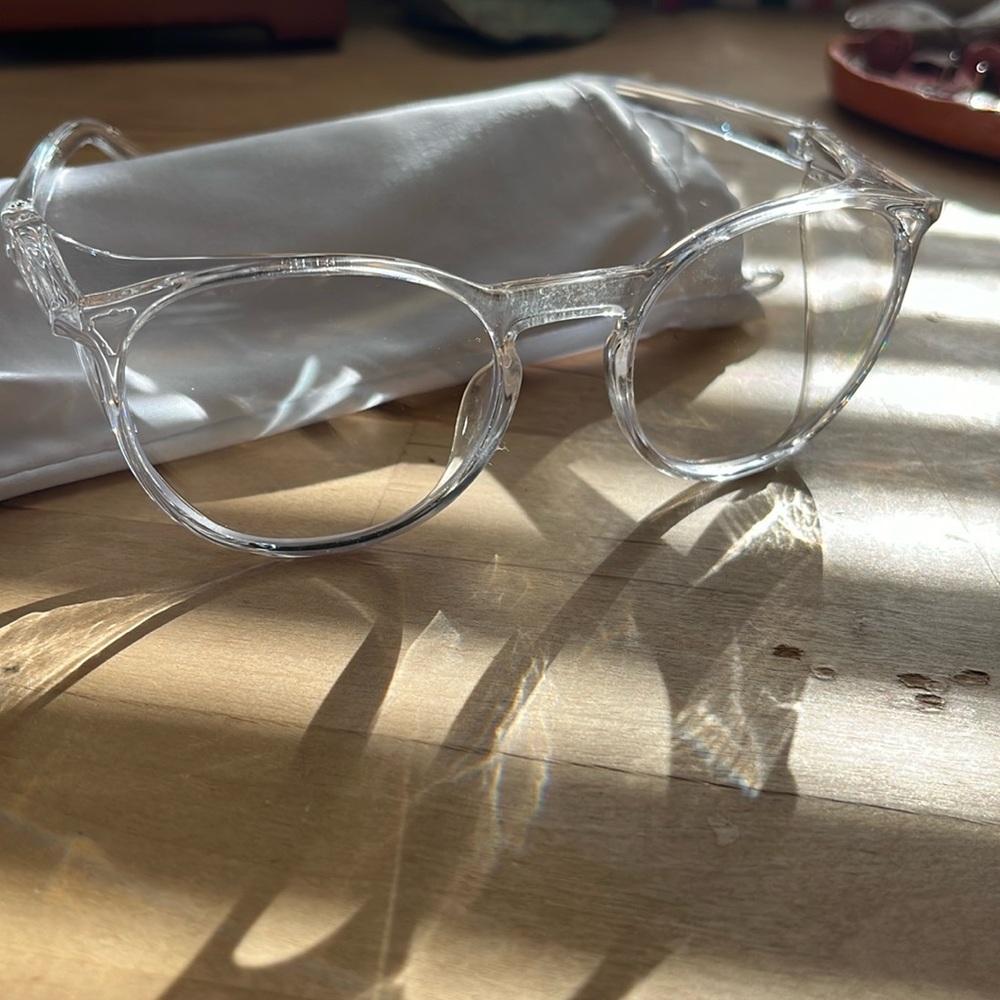 Brand NWT Stoggles clear